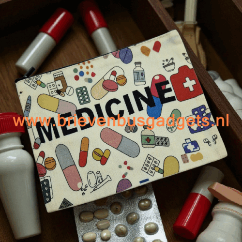 Compact reistasje voor medicijnen